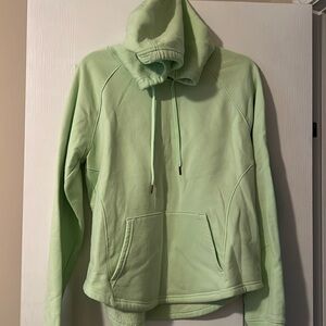 Hoodie sweatshirt. Size medium. Cozy Soft!!!